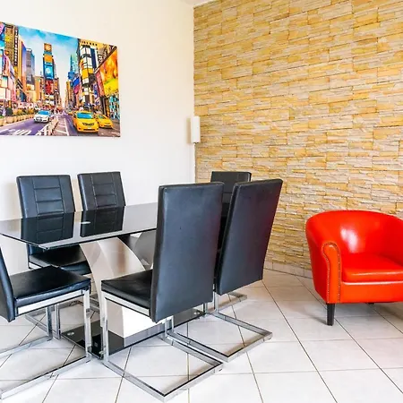Apartament Art City-studios 6 Und 9 Mit 2 Schlafzimmern, Gross, Modern, Citynah, Kostenfreie Parkplaetze, Sued-balkons, Ruhig, Herkulesblick, Voll Ausgestattet Kassel