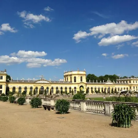 Daire Art City-studios 6 Und 9 Mit 2 Schlafzimmern, Gross, Modern, Citynah, Kostenfreie Parkplaetze, Sued-balkons, Ruhig, Herkulesblick, Voll Ausgestattet Kassel