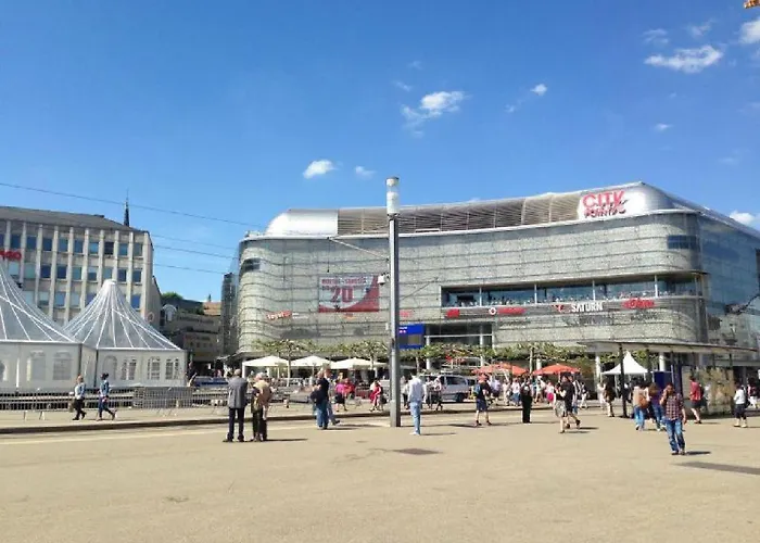 דירה Art City-studios 6 Und 9 Mit 2 Schlafzimmern, Gross, Modern, Citynah, Kostenfreie Parkplaetze, Sued-balkons, Ruhig, Herkulesblick, Voll Ausgestattet *