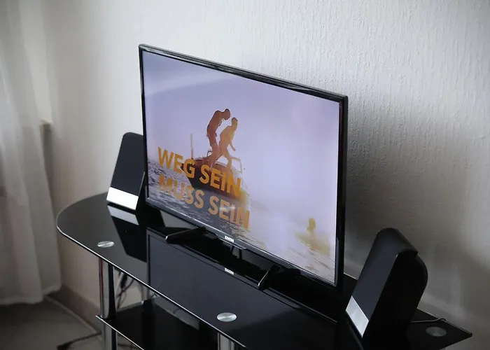 דירה Art City-studios 6 Und 9 Mit 2 Schlafzimmern, Gross, Modern, Citynah, Kostenfreie Parkplaetze, Sued-balkons, Ruhig, Herkulesblick, Voll Ausgestattet *